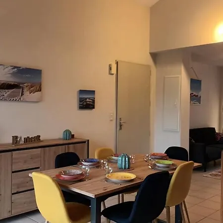 Hotel Maison Des Bois - T5 - 6 Personnes Biscarrosse