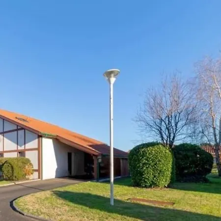 Maison Des Bois - T5 - 6 Personnes 3* Biscarrosse