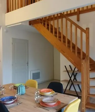 Maison Des Bois - T5 - 6 Personnes Hotel